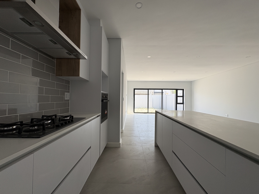 4 Bedroom Property for Sale in Sandown Western Cape
